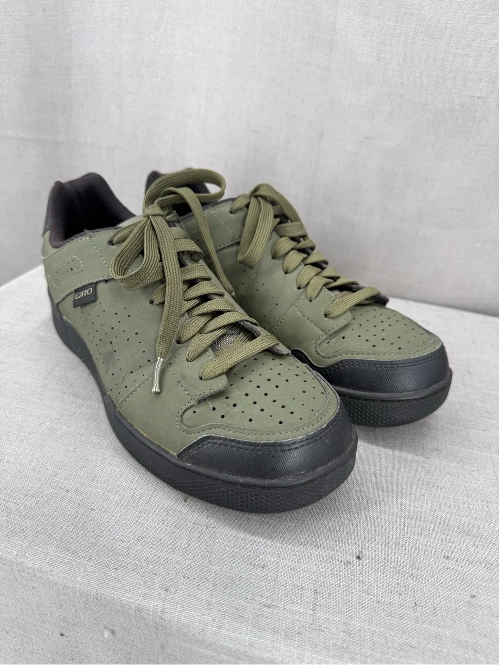 Giro Jacket II Men's Cycling Shoes Breathable Olive/Black us 11